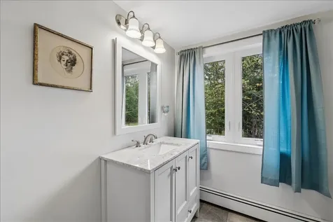 4 Birch Court Goffstown NH 03045