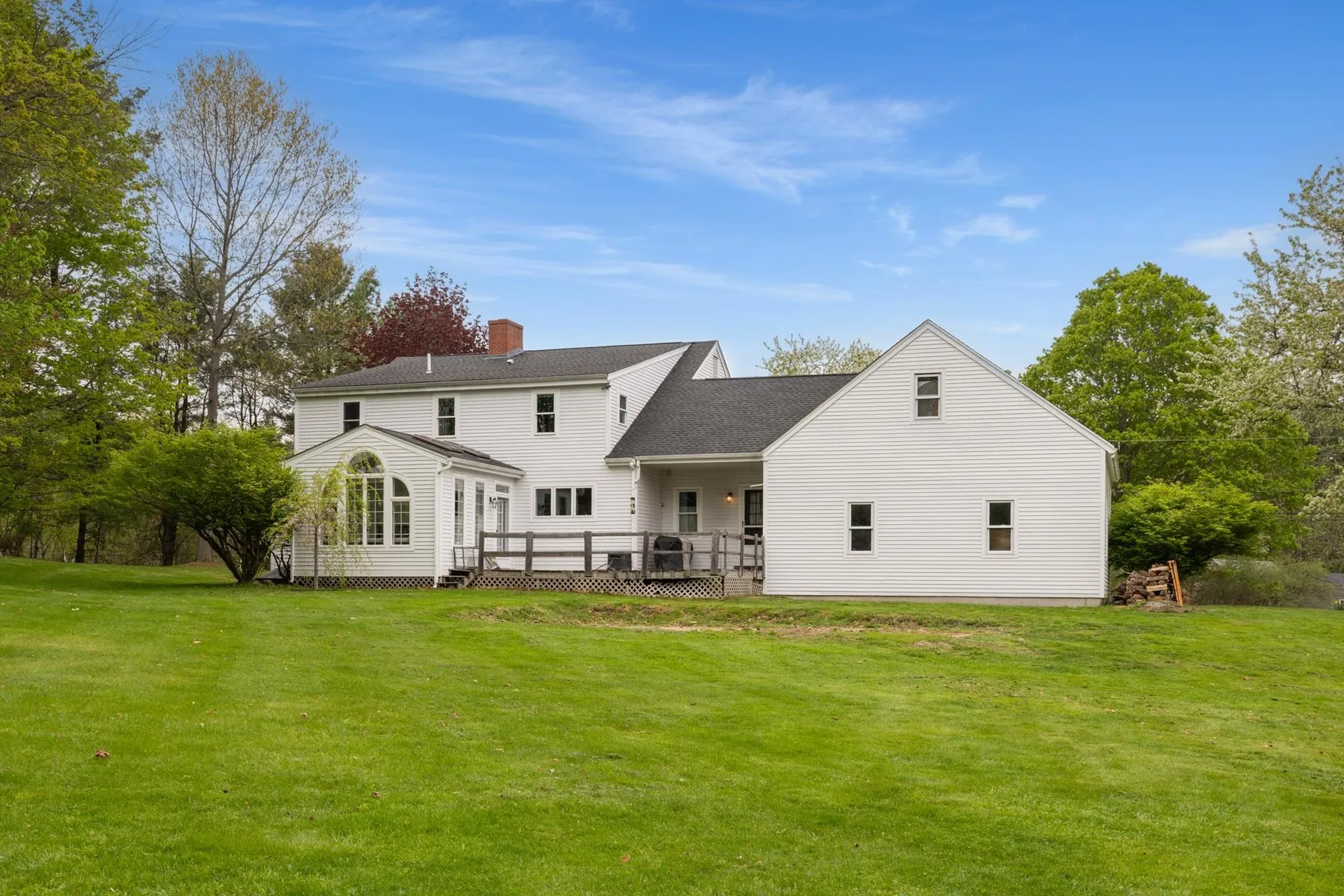 3 Coach Road Stratham NH 03885