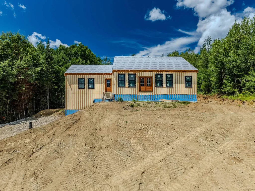 245 Manns Hill Road Littleton NH 03561