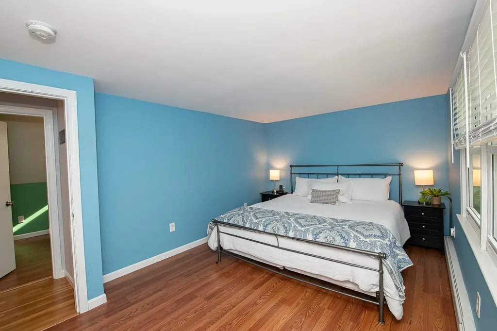 20 Alvirne Drive Hudson NH 03051
