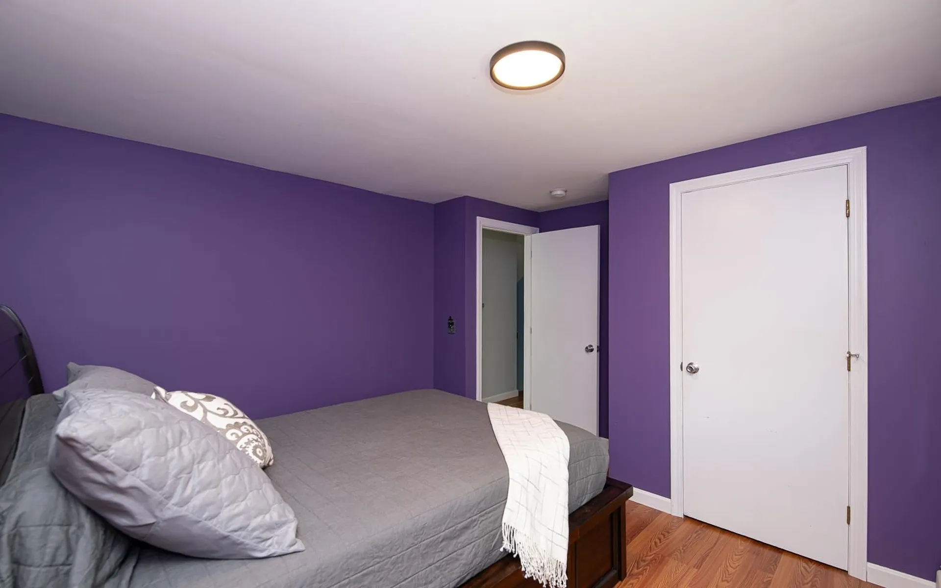 20 Alvirne Drive Hudson NH 03051