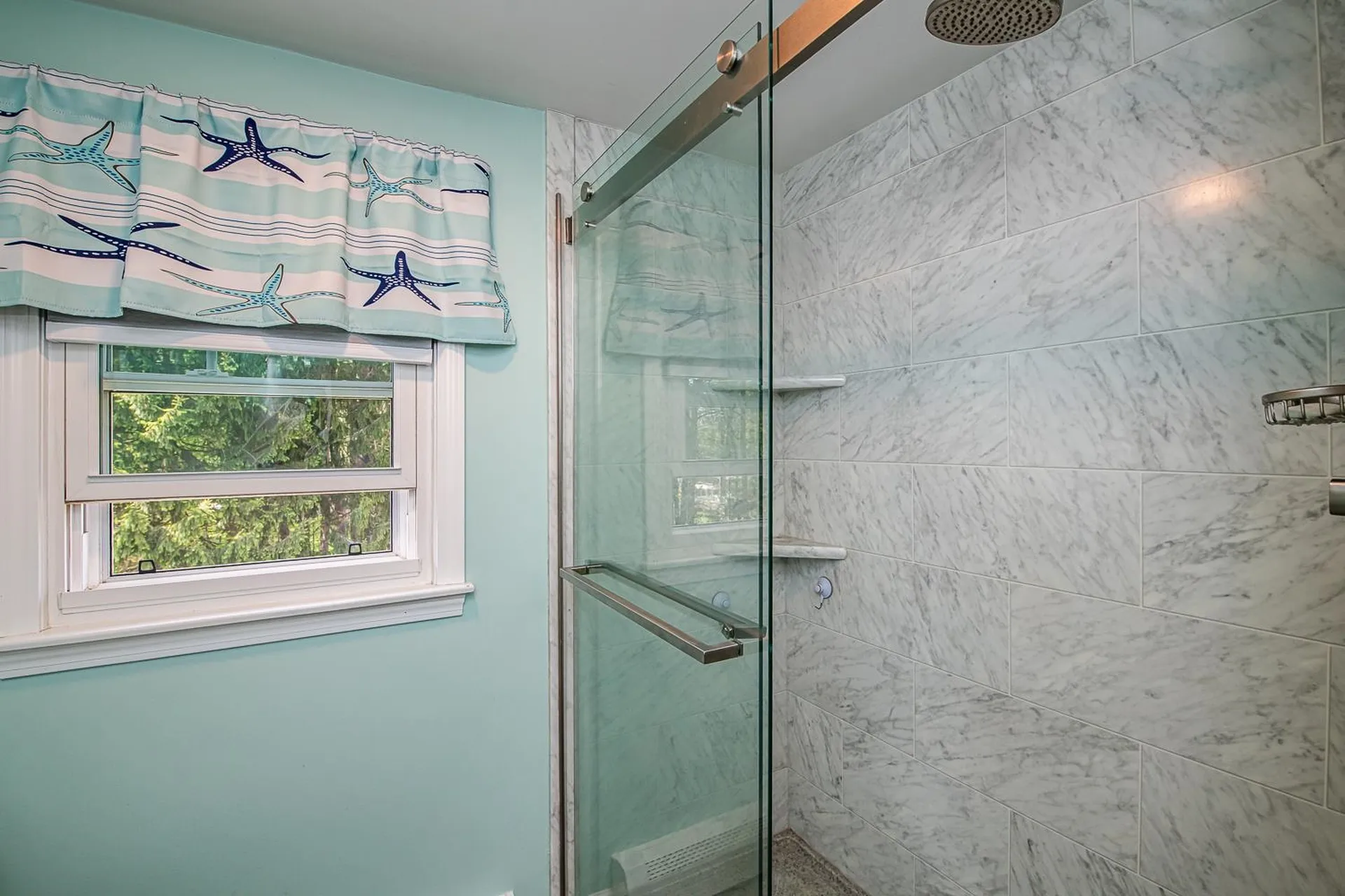 20 Alvirne Drive Hudson NH 03051