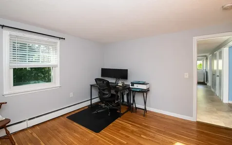 20 Alvirne Drive Hudson NH 03051