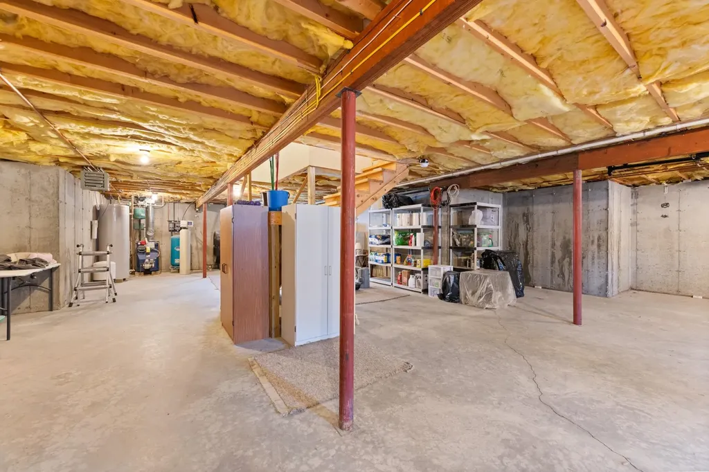 37 Rosy Lane Campton NH 03223