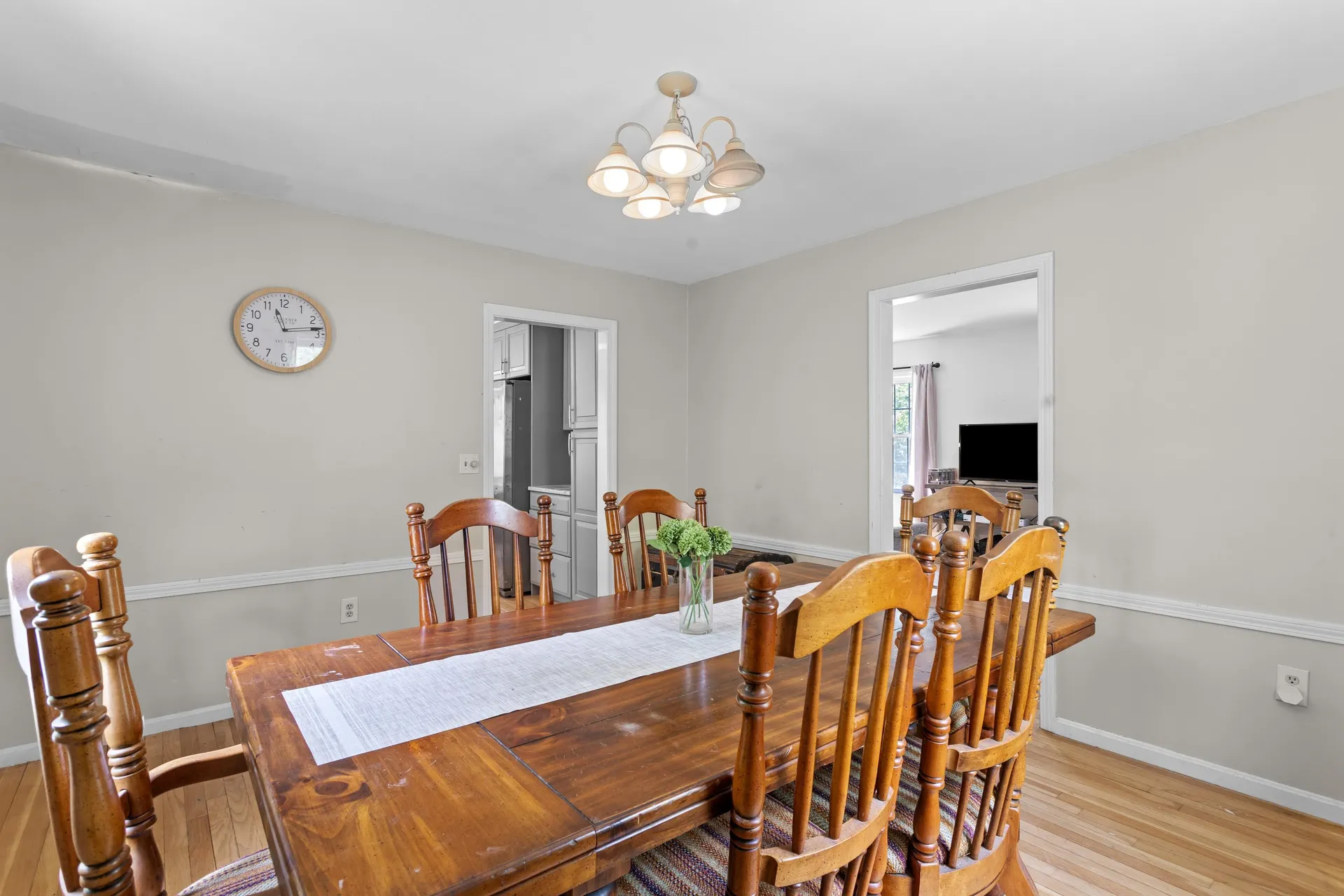 23 Hitching Post Lane Bedford NH 03110