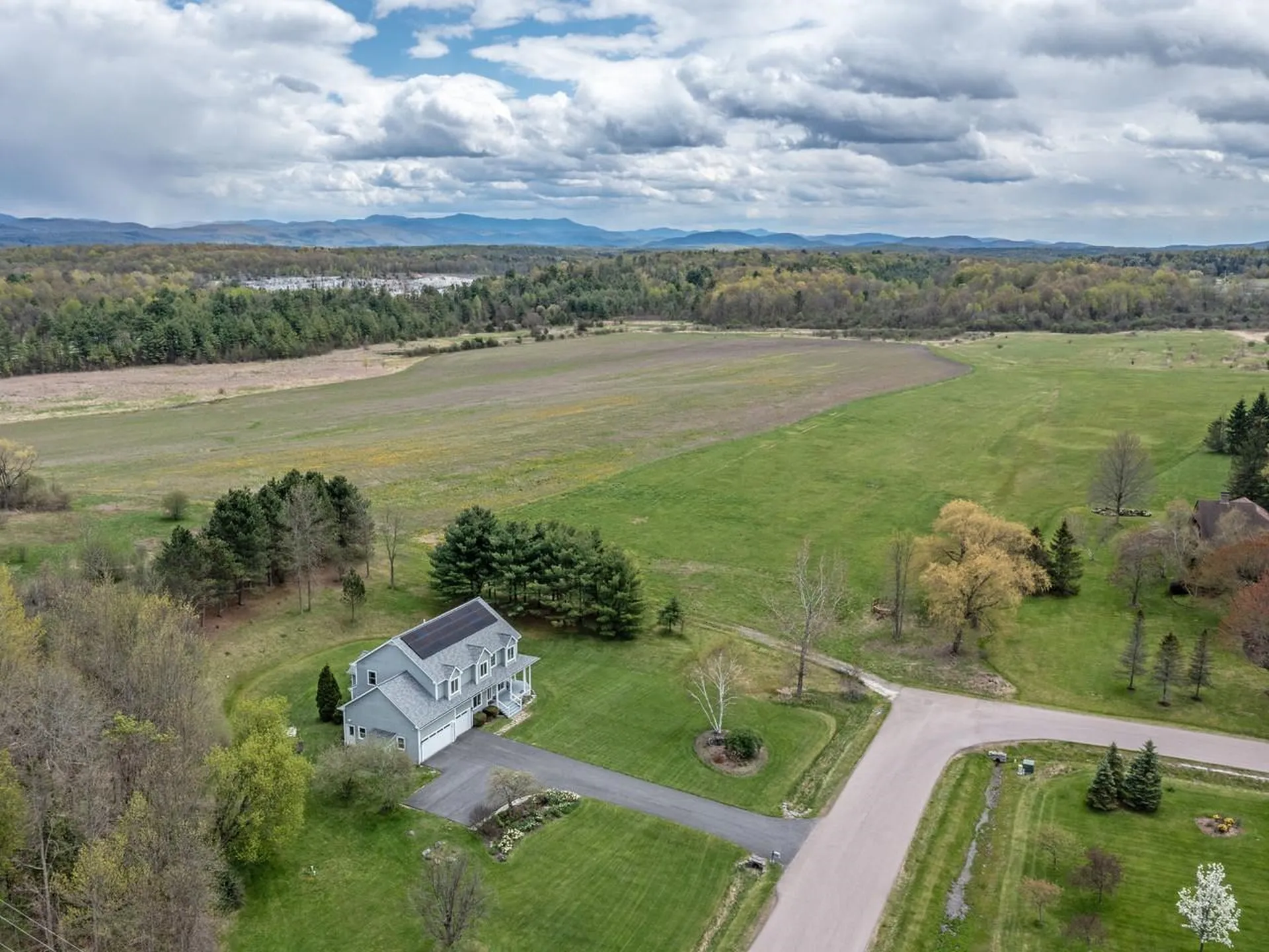 29 Maeck Farm Road Shelburne VT 05482