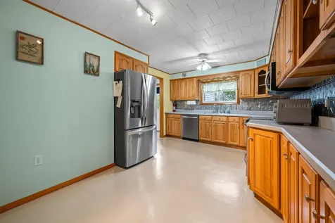 80 Marne Avenue Berlin NH 03570