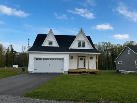 47 Summerwind Place Greenland NH 03840