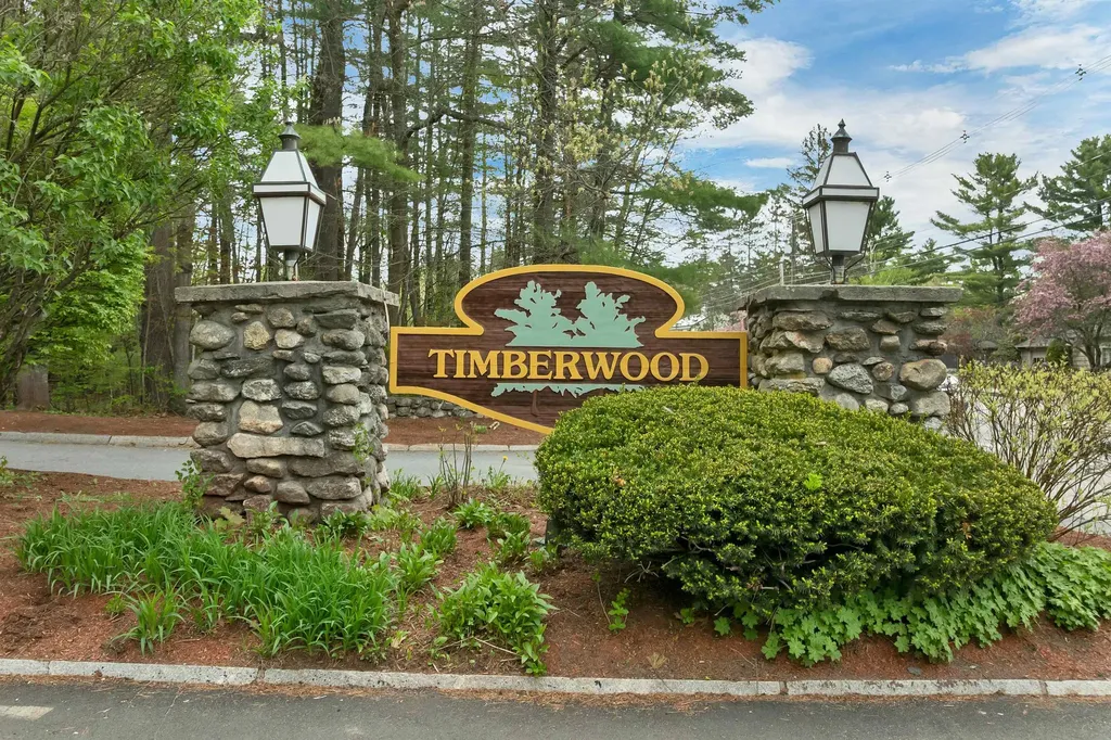 5 Timberwood Drive Goffstown NH 03045