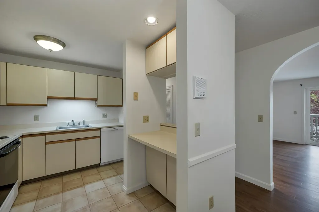 5 Timberwood Drive Goffstown NH 03045