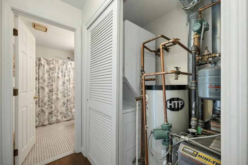 5 Timberwood Drive Goffstown NH 03045