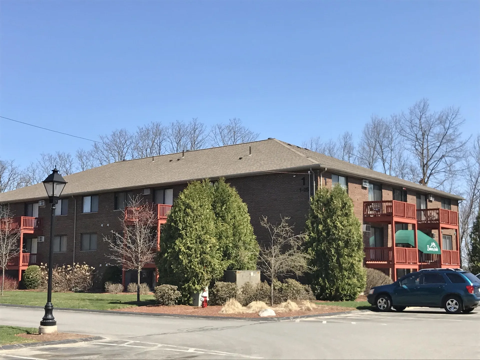 29 Capron Road Milford NH 03055