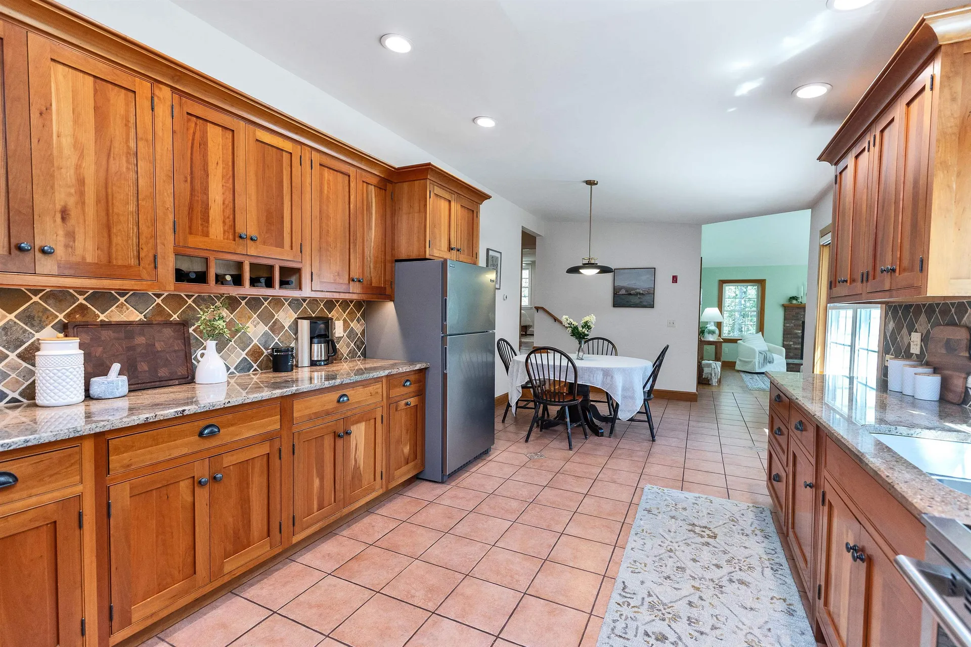 78 Meadowcrest Drive Bedford NH 03110