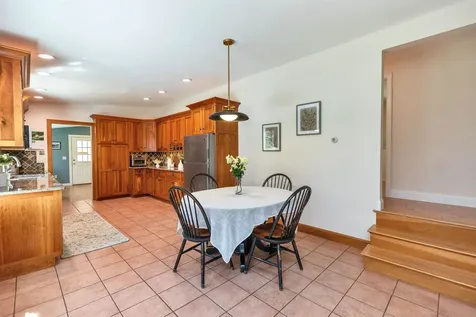 78 Meadowcrest Drive Bedford NH 03110