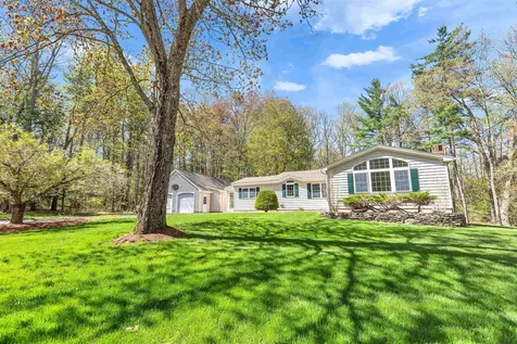 78 Meadowcrest Drive Bedford NH 03110