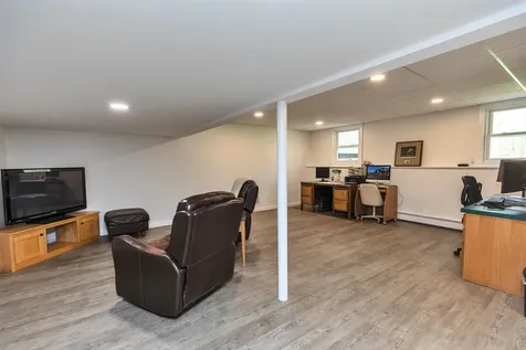 78 Meadowcrest Drive Bedford NH 03110