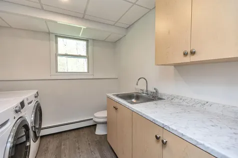 78 Meadowcrest Drive Bedford NH 03110