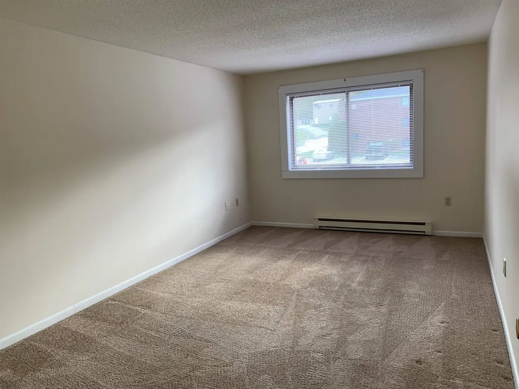 95 Powers Street Milford NH 03055