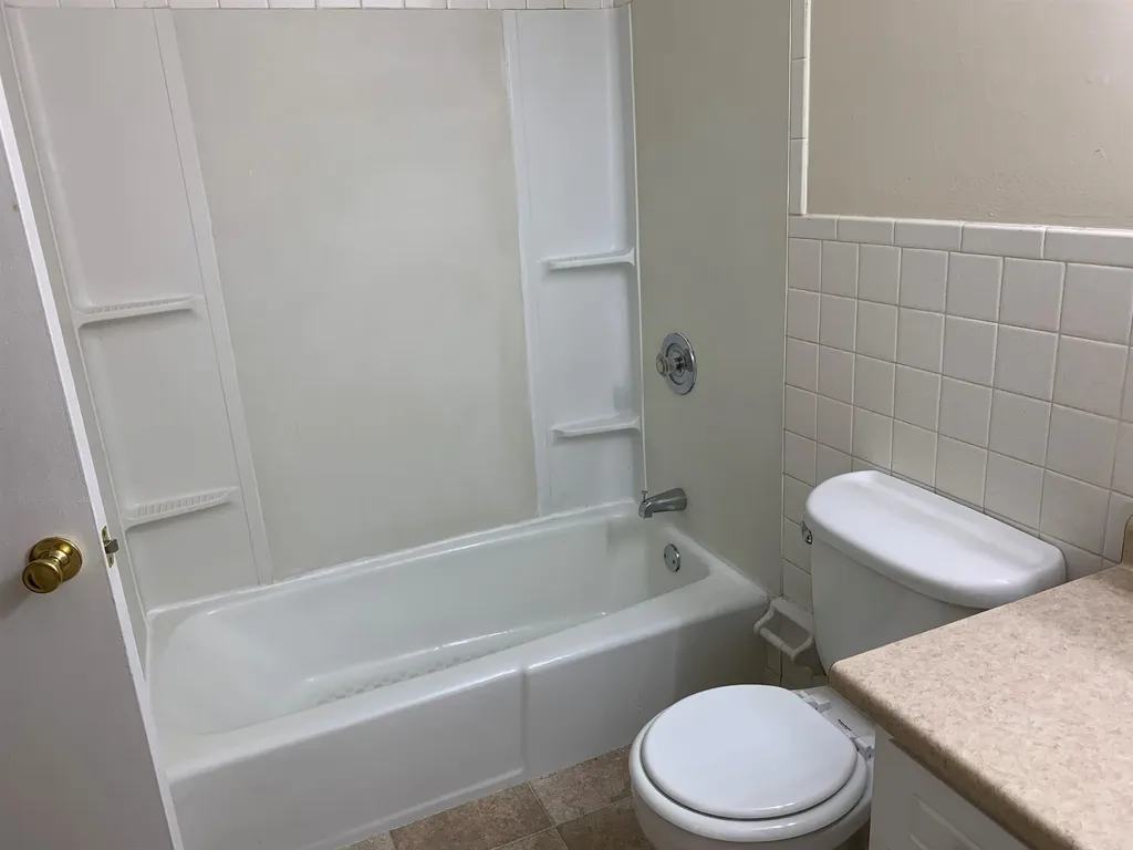 95 Powers Street Milford NH 03055