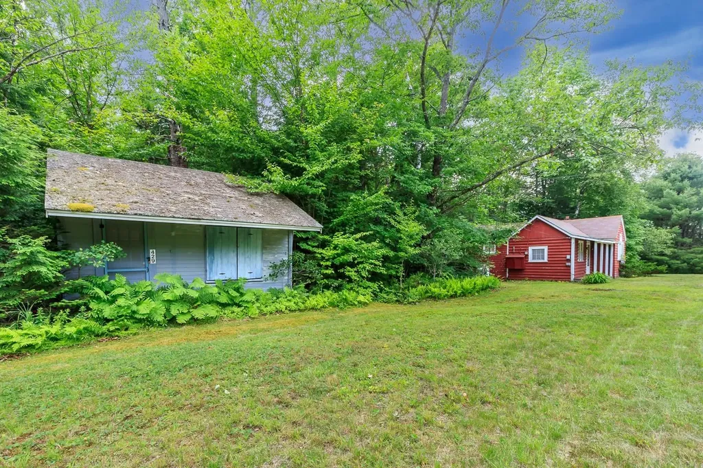 433 Nh Route 25a Wentworth NH 03282