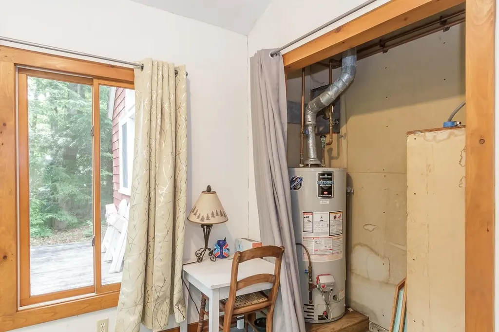 433 Nh Route 25a Wentworth NH 03282