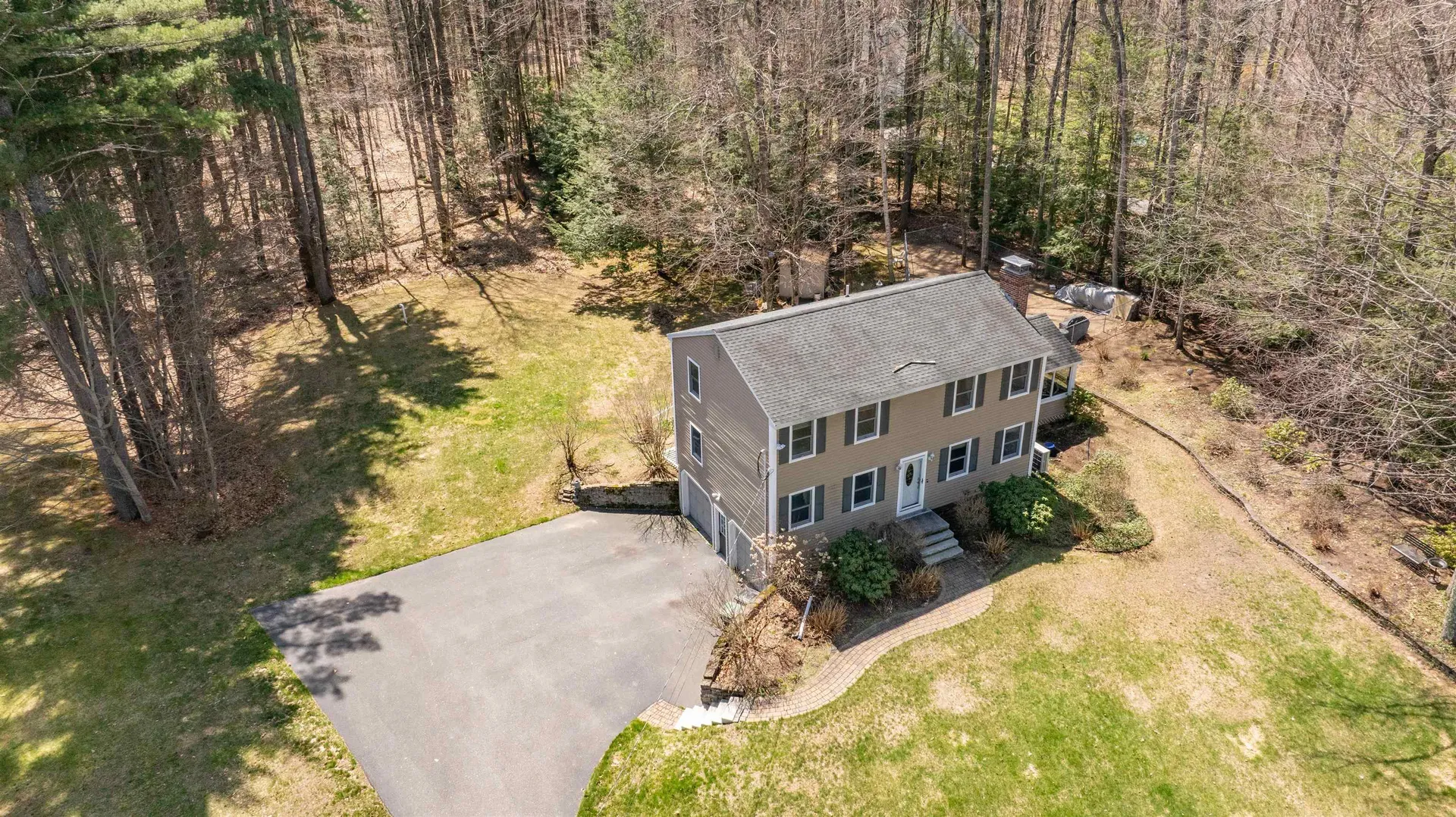51 Walker Road Danville NH 03819