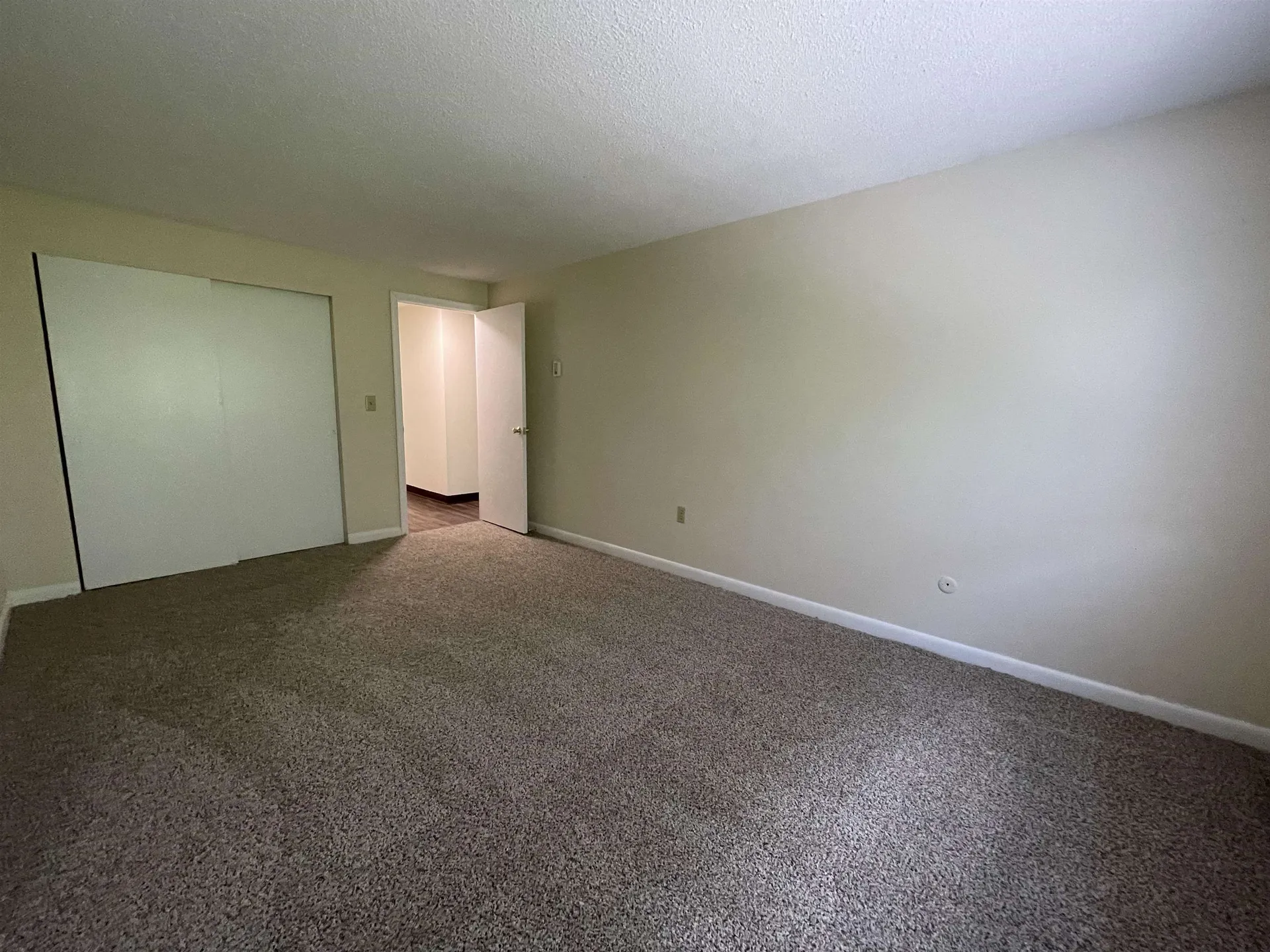 29 Capron Road Milford NH 03055