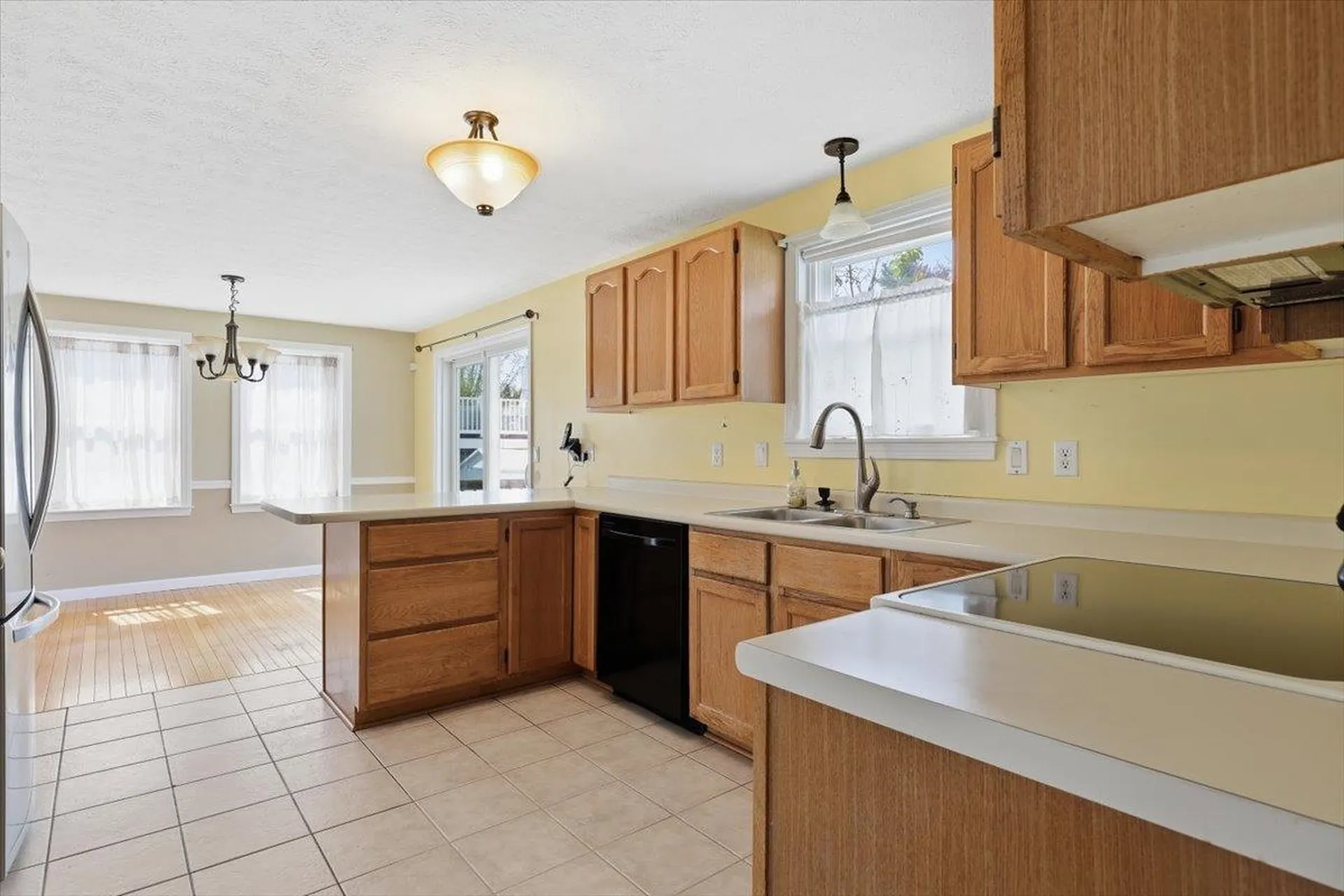 73 Megan Drive Manchester NH 03109