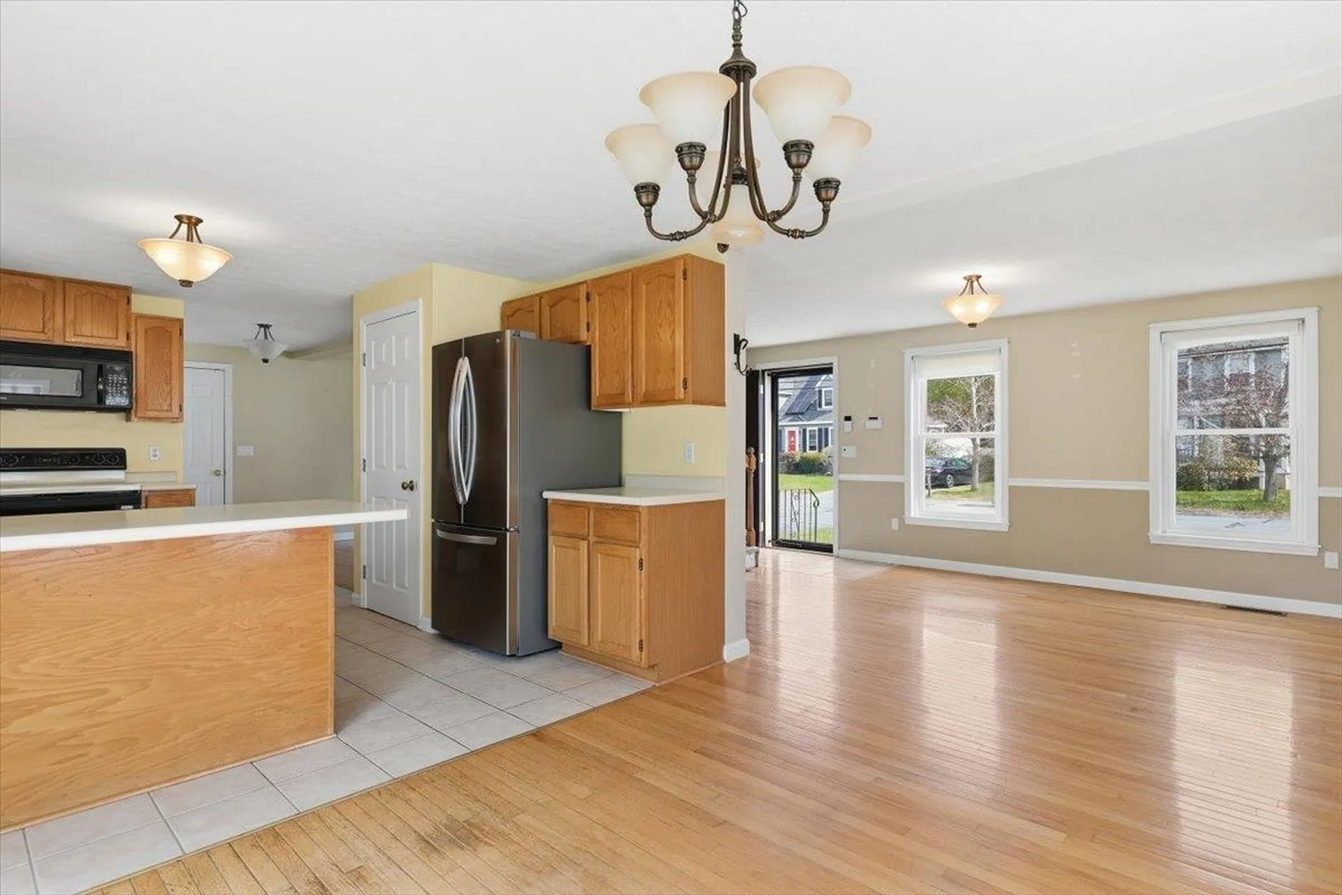 73 Megan Drive Manchester NH 03109