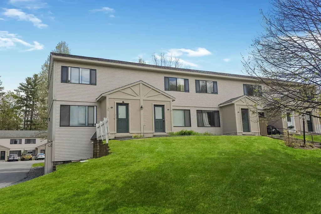 133 Colonial Drive Hartford VT 05001