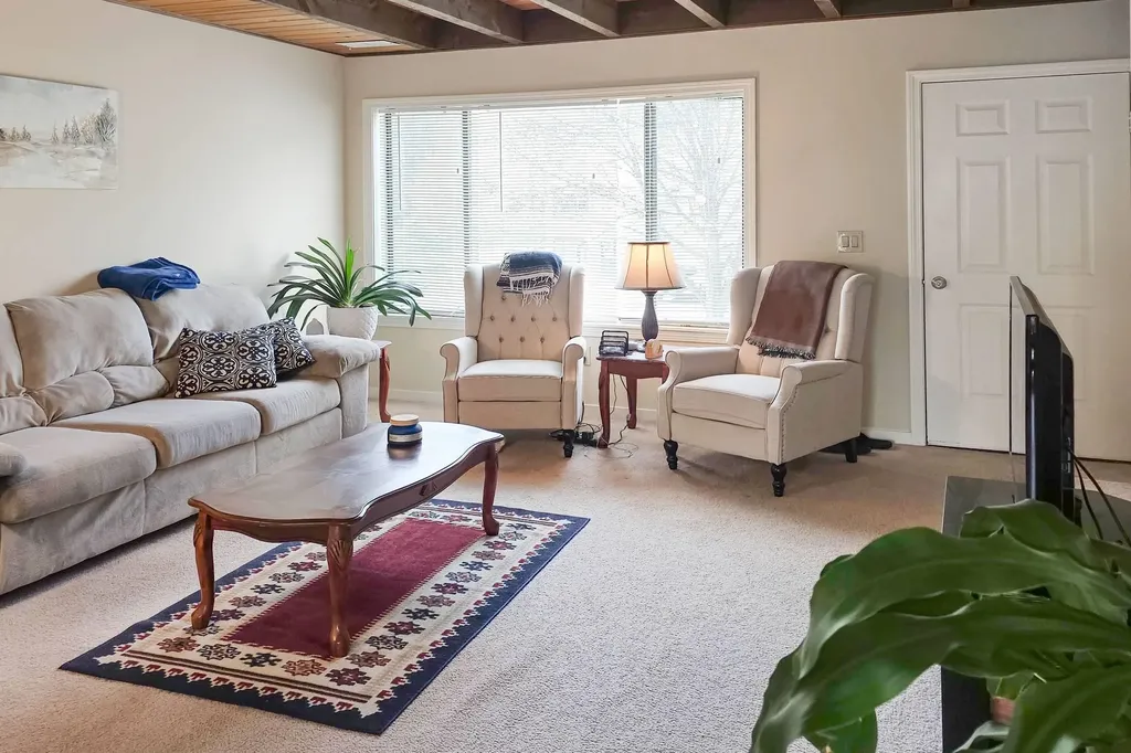 133 Colonial Drive Hartford VT 05001
