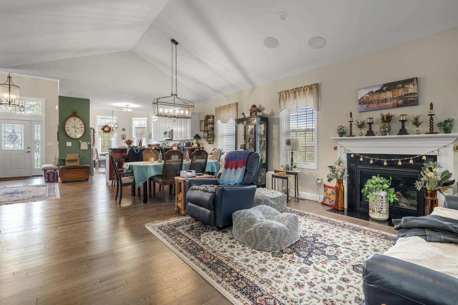 19 Pumpkin Patch Way Londonderry NH 03053