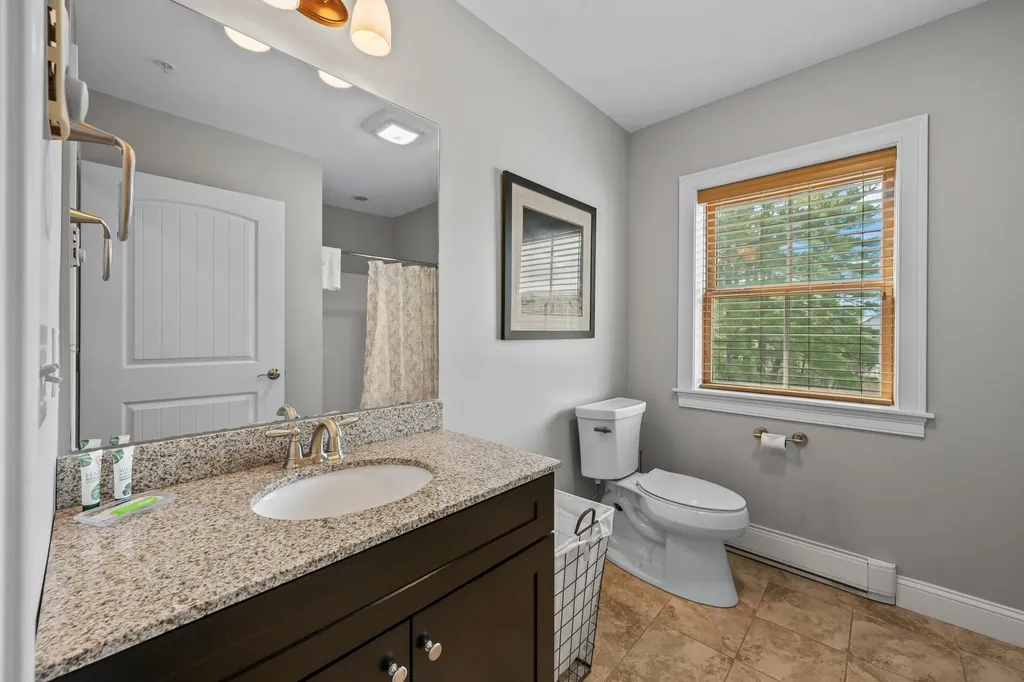 235 Skimobile Road Conway NH 03860