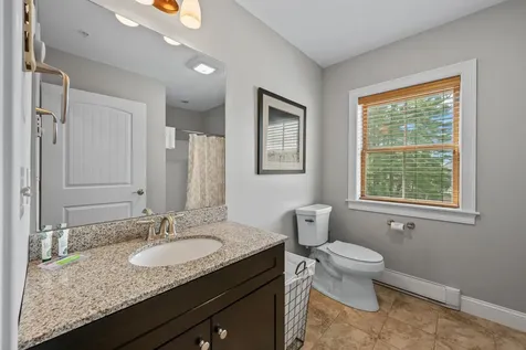 235 Skimobile Road Conway NH 03860