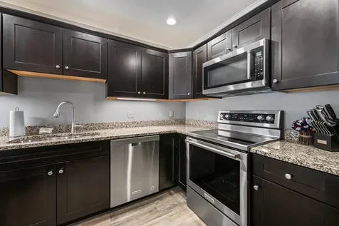 235 Skimobile Road Conway NH 03860