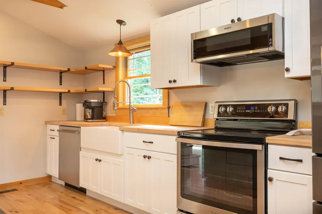 63 Stevens Hill East Walden VT 05873
