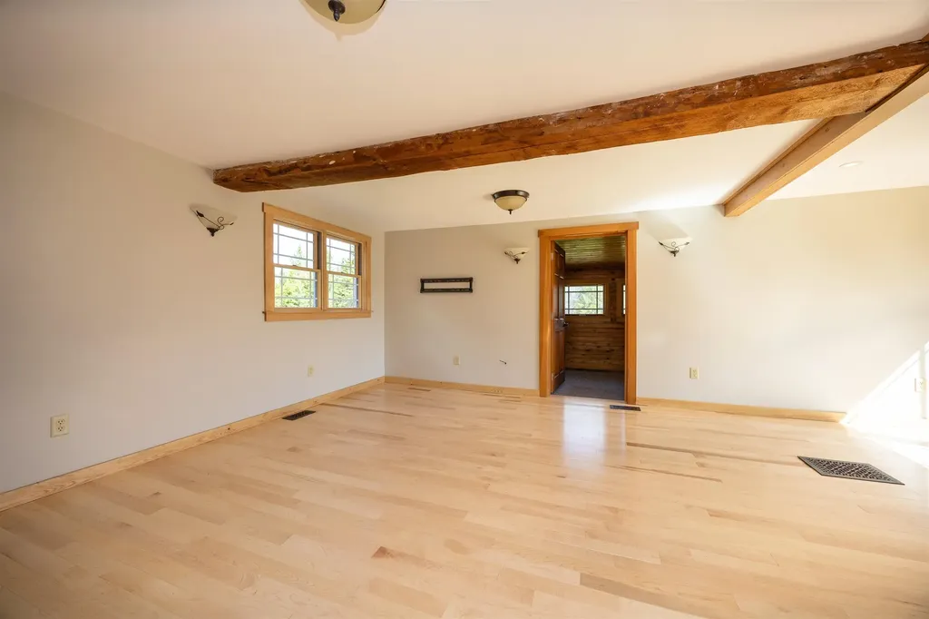 63 Stevens Hill East Walden VT 05873