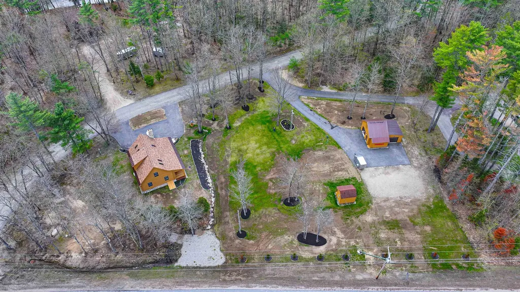 18 Charles Road Conway NH 03813