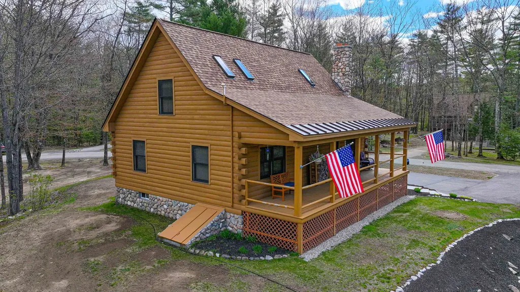 18 Charles Road Conway NH 03813