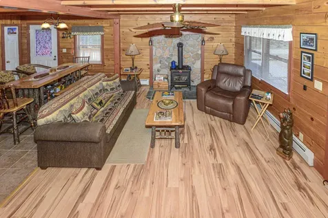 18 Charles Road Conway NH 03813