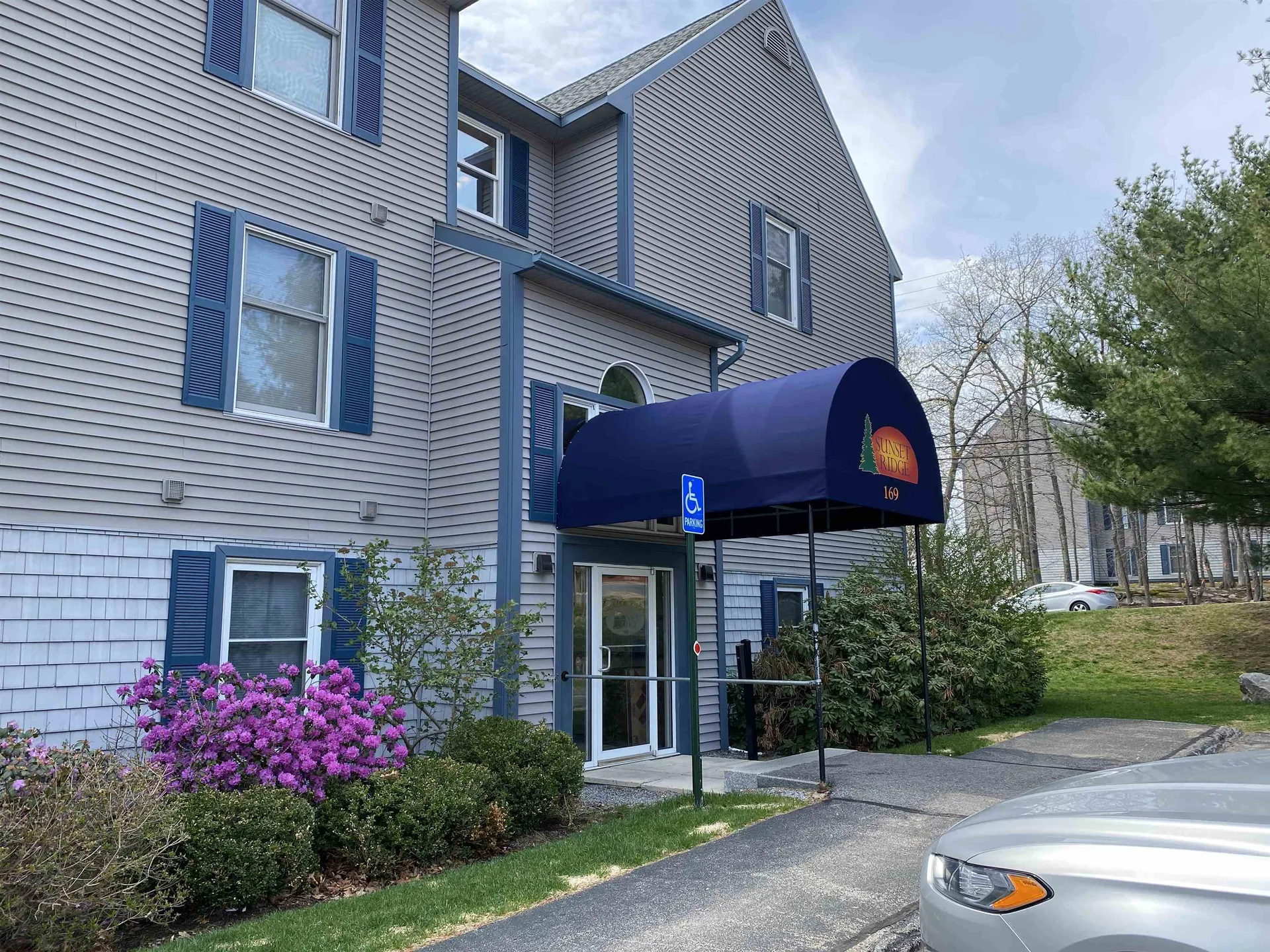 171 Eastern Avenue Manchester NH 03104