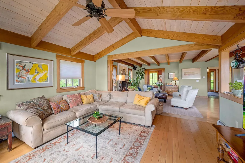 400 Loomis Highlands Road Waterbury VT 05677