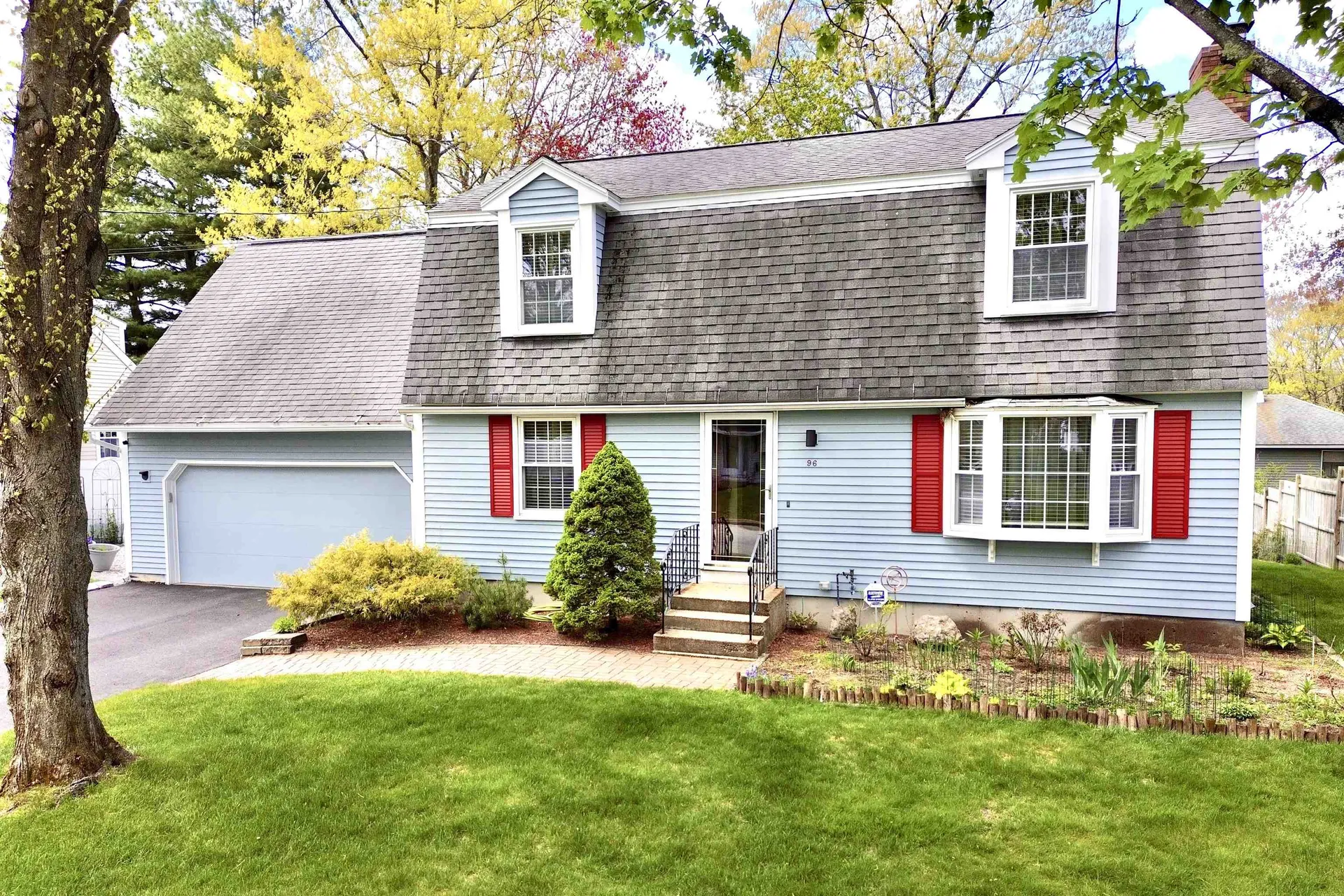 96 Renard Street Manchester NH 03109