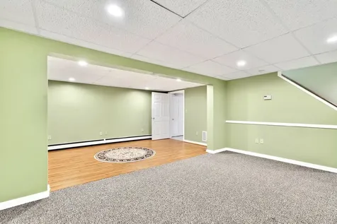 96 Renard Street Manchester NH 03109
