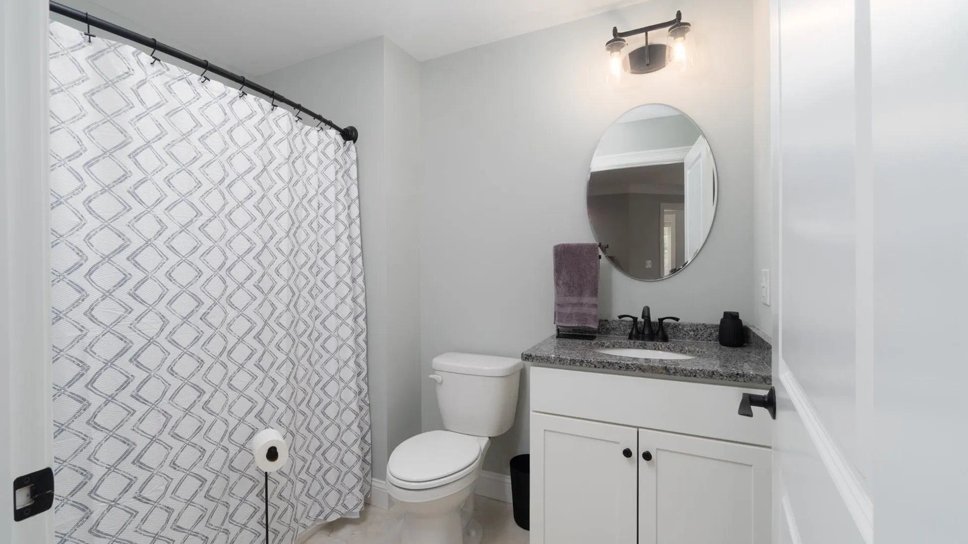 6 Anita Drive Hudson NH 03051