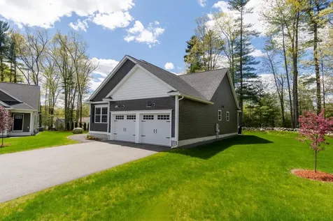 6 Anita Drive Hudson NH 03051