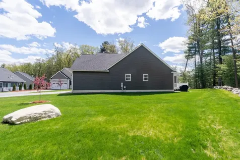 6 Anita Drive Hudson NH 03051