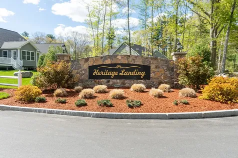 6 Anita Drive Hudson NH 03051
