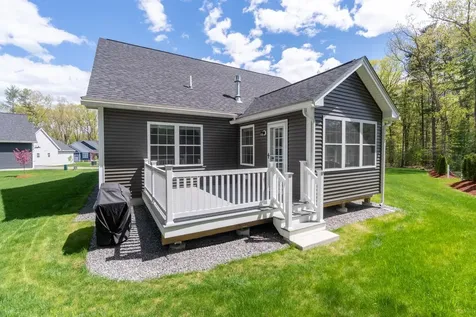 6 Anita Drive Hudson NH 03051