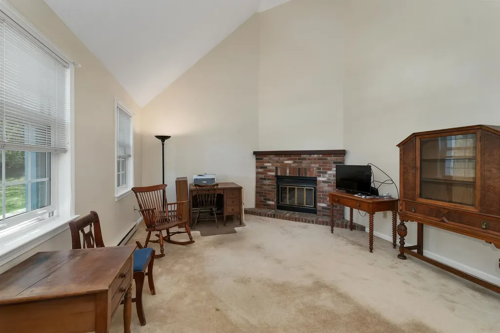 2 Aspen Lane Merrimack NH 03054